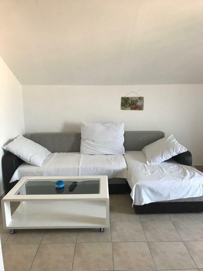 Apartmani Livk Debeljak Εξωτερικό φωτογραφία