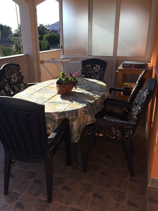Apartmani Livk Debeljak Εξωτερικό φωτογραφία