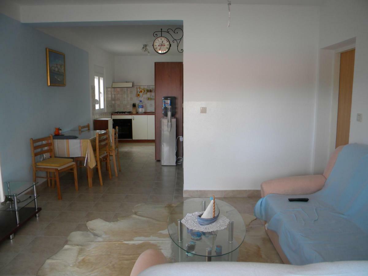 Apartmani Livk Debeljak Εξωτερικό φωτογραφία