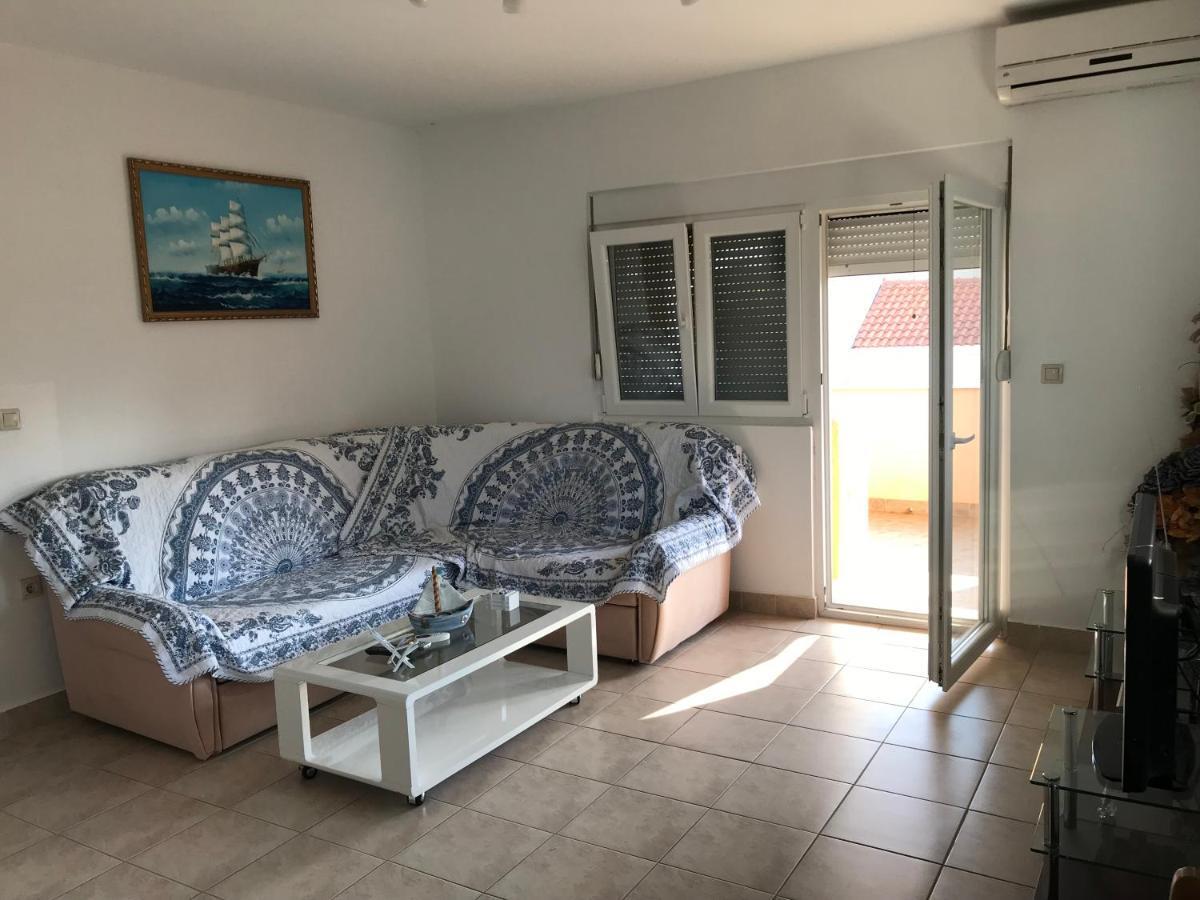 Apartmani Livk Debeljak Εξωτερικό φωτογραφία